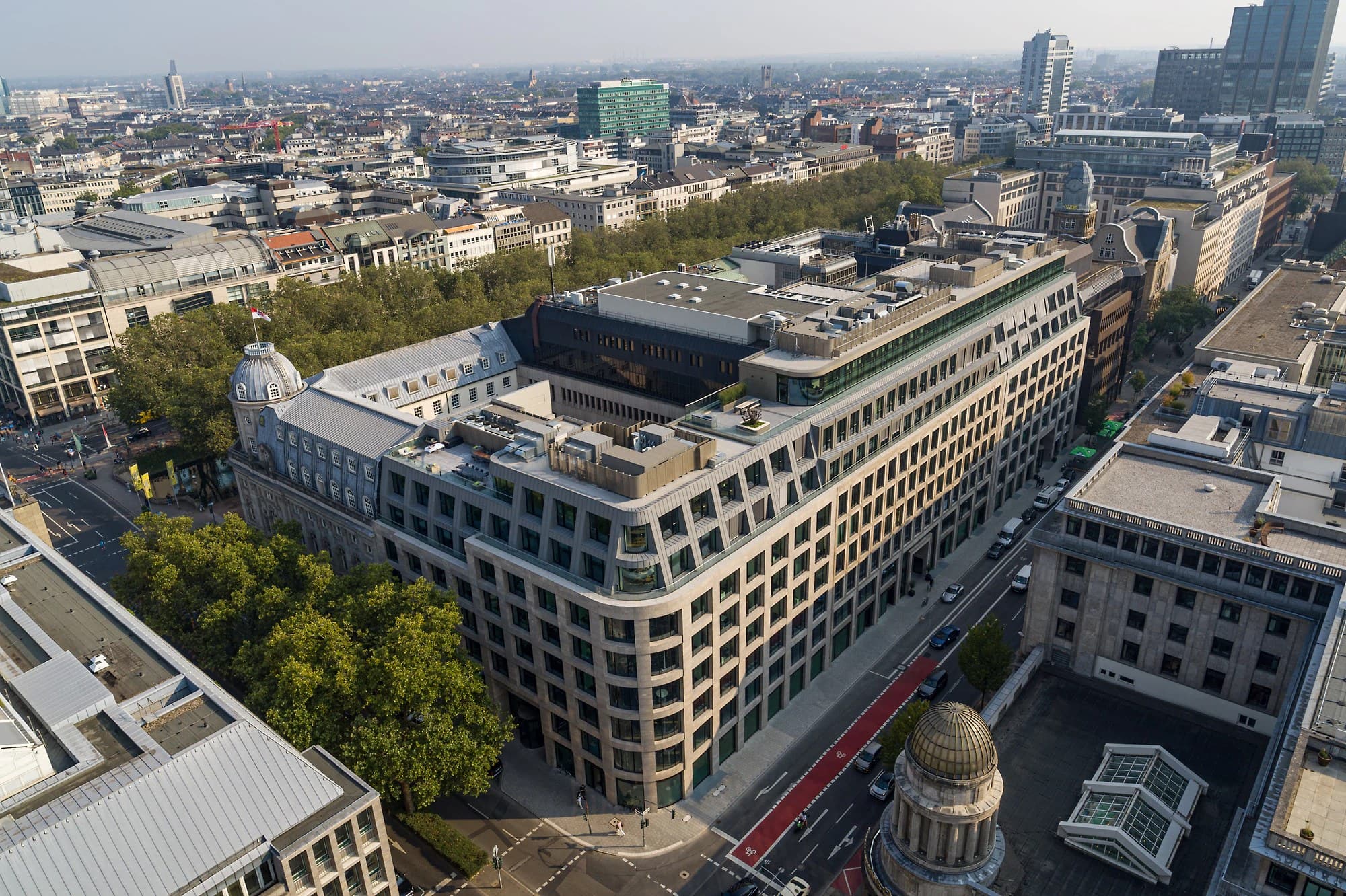 Luftaufnahme des KÖ-Quartiers in Düsseldorf